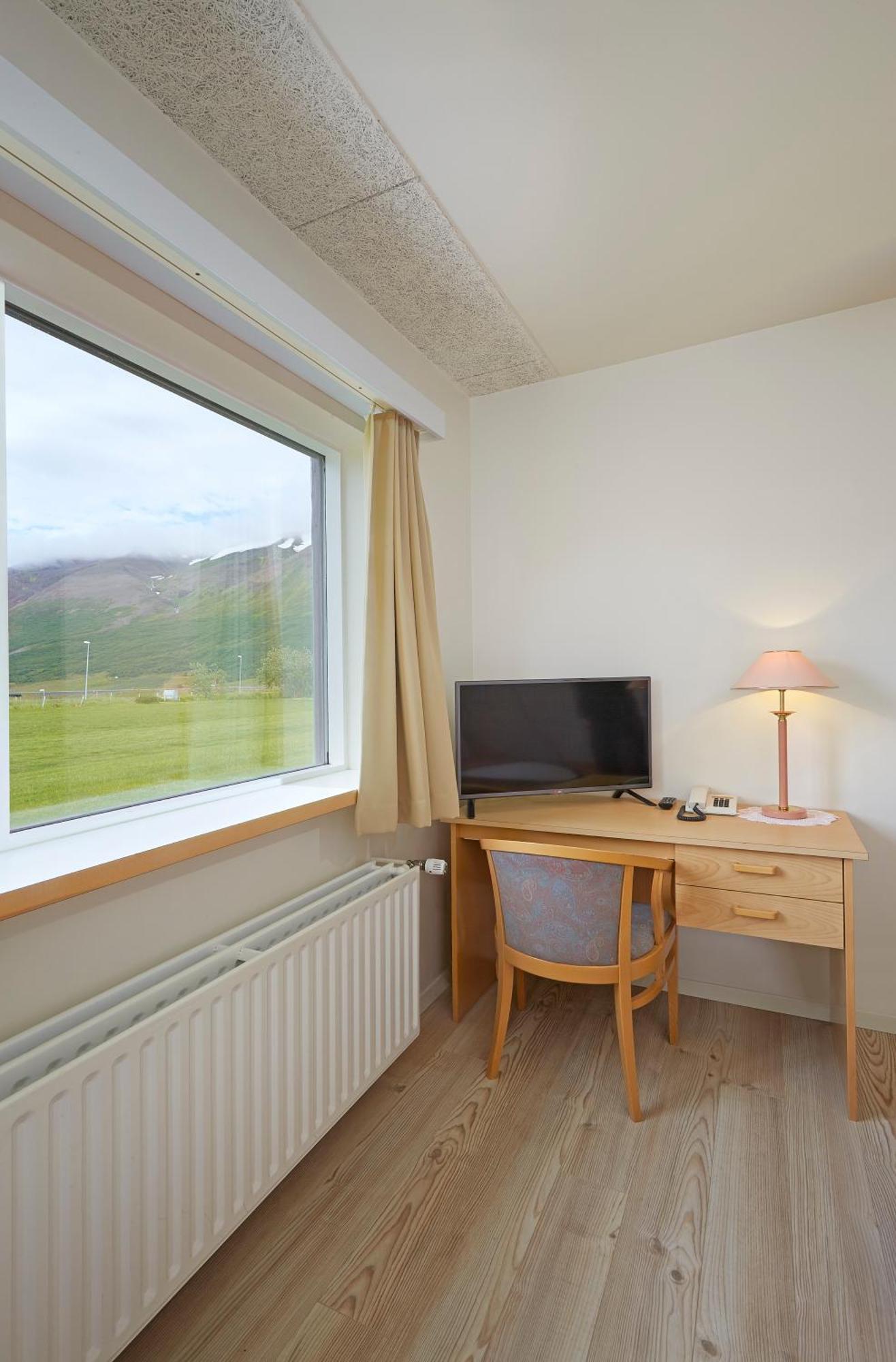 Hotel Tjarnir Storutjarnir Extérieur photo